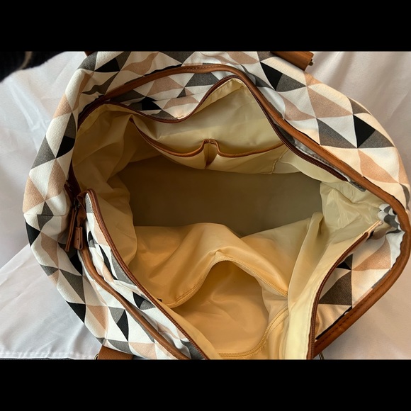 Geometric Print Bag! - Picture 5 of 5